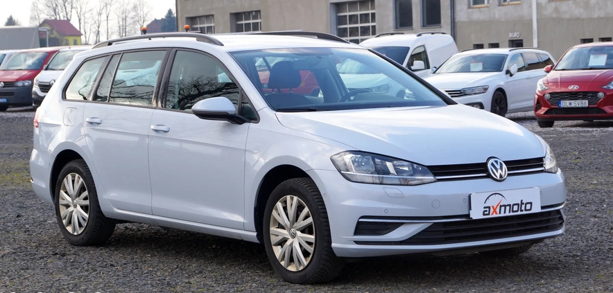 Volkswagen Golf cena 45999 przebieg: 211404, rok produkcji 2017 z Gryfice małe 562